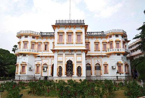 डेस्कटॉप व प्रिंटर की खरीद के लिए टेंडर में की गई हिलाहवाली